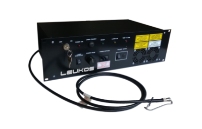 覆盖紫外波段超连续激光器